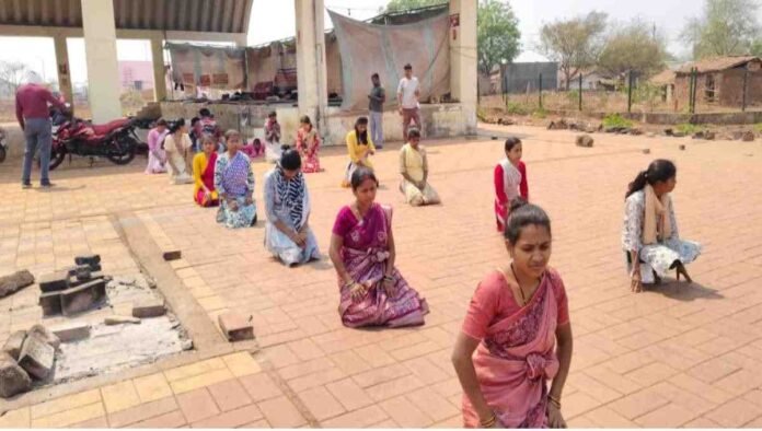 CG D.Ed Candidates Protest